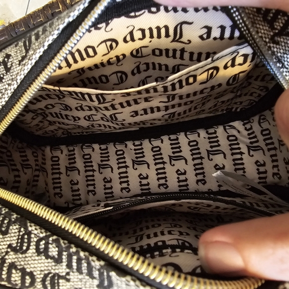 Juicy Couture Chain Up Crossbody *NWT* Logo Shoulder Bag - Picture 2 of 9